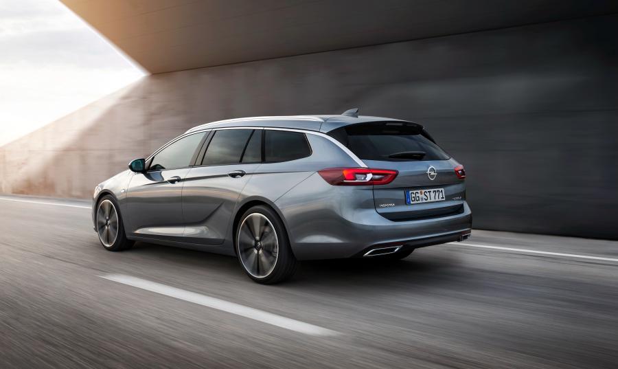 Opel Insignia Sports Tourer Turbo 4x4 2017 года  (фото 5 из 13)